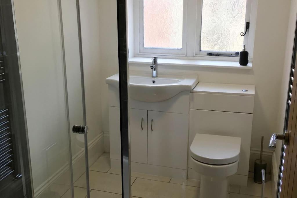 Stylish 2 Bed Apart In The Heart Of North Norfolk 노스월셤 외부 사진