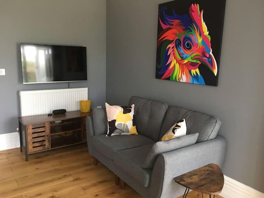 Stylish 2 Bed Apart In The Heart Of North Norfolk 노스월셤 외부 사진