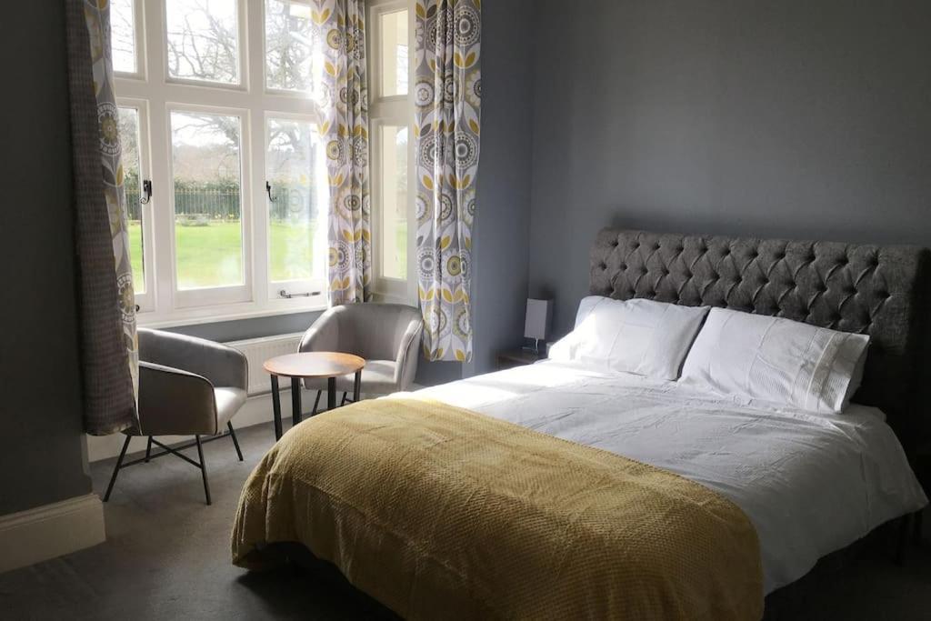 Stylish 2 Bed Apart In The Heart Of North Norfolk 노스월셤 외부 사진