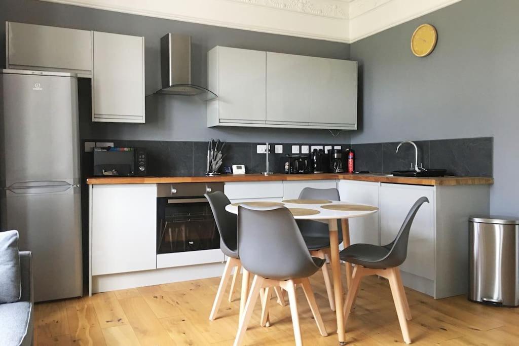 Stylish 2 Bed Apart In The Heart Of North Norfolk 노스월셤 외부 사진