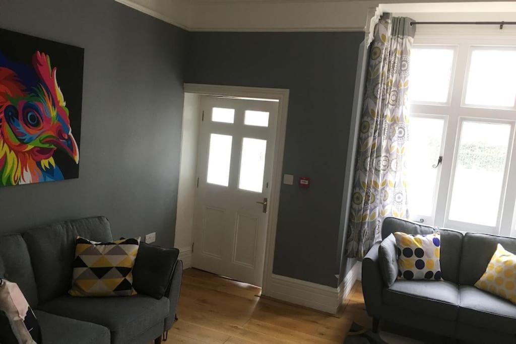 Stylish 2 Bed Apart In The Heart Of North Norfolk 노스월셤 외부 사진