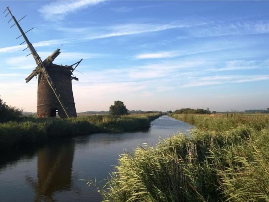 Stylish 2 Bed Apart In The Heart Of North Norfolk 노스월셤 외부 사진