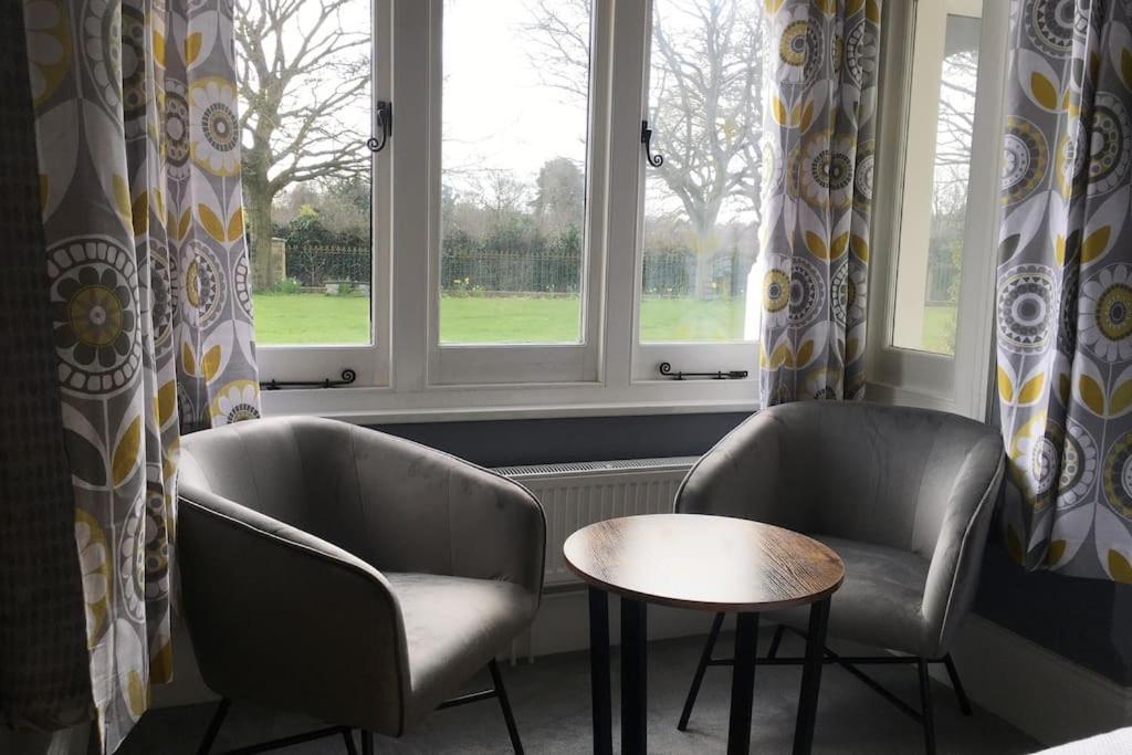 Stylish 2 Bed Apart In The Heart Of North Norfolk 노스월셤 외부 사진