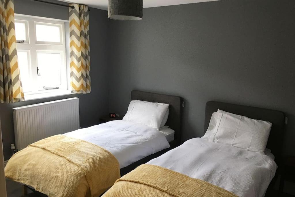 Stylish 2 Bed Apart In The Heart Of North Norfolk 노스월셤 외부 사진